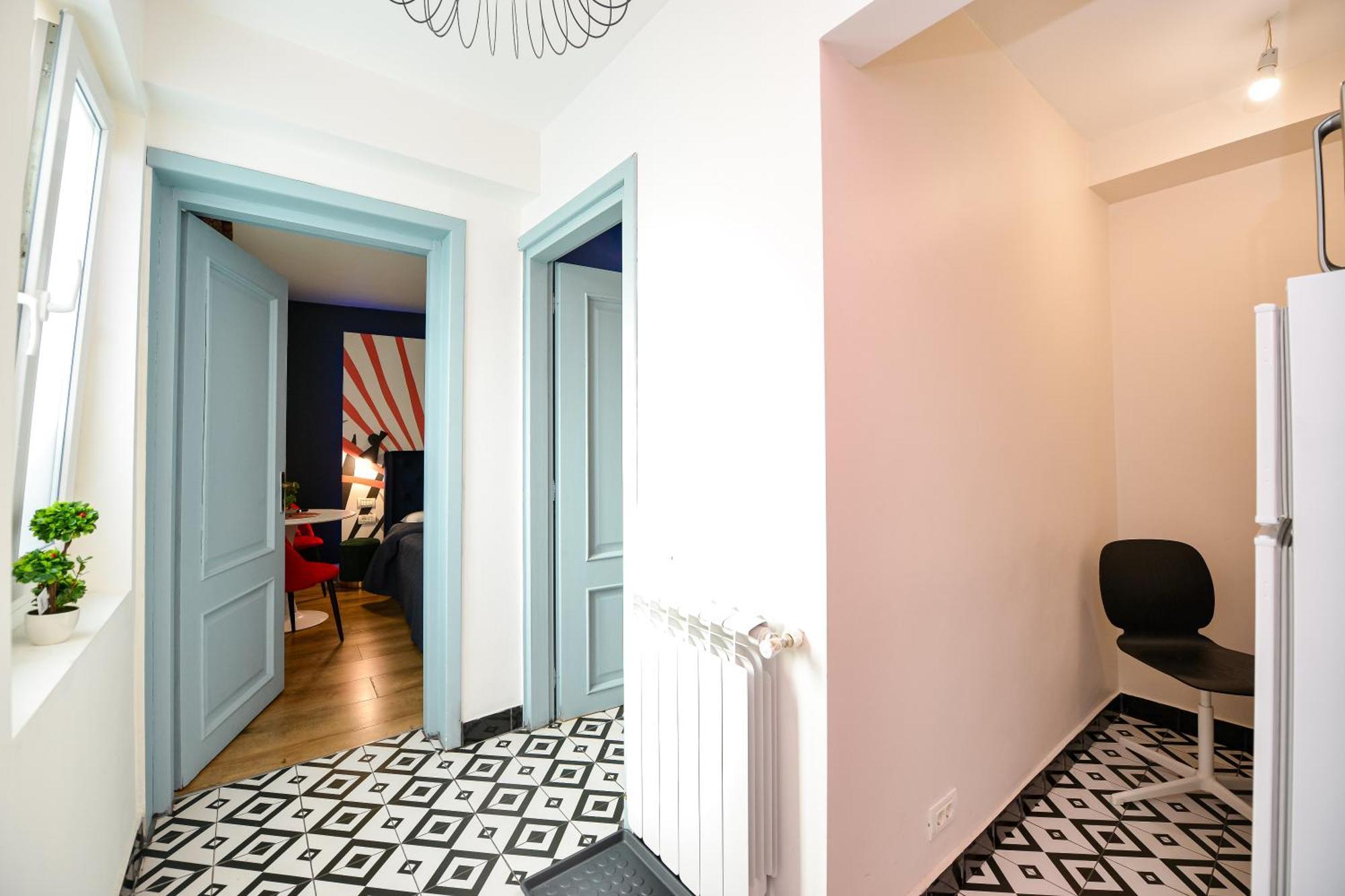 בוקרשט Ideal Accommodation Unirii Square מראה חיצוני תמונה