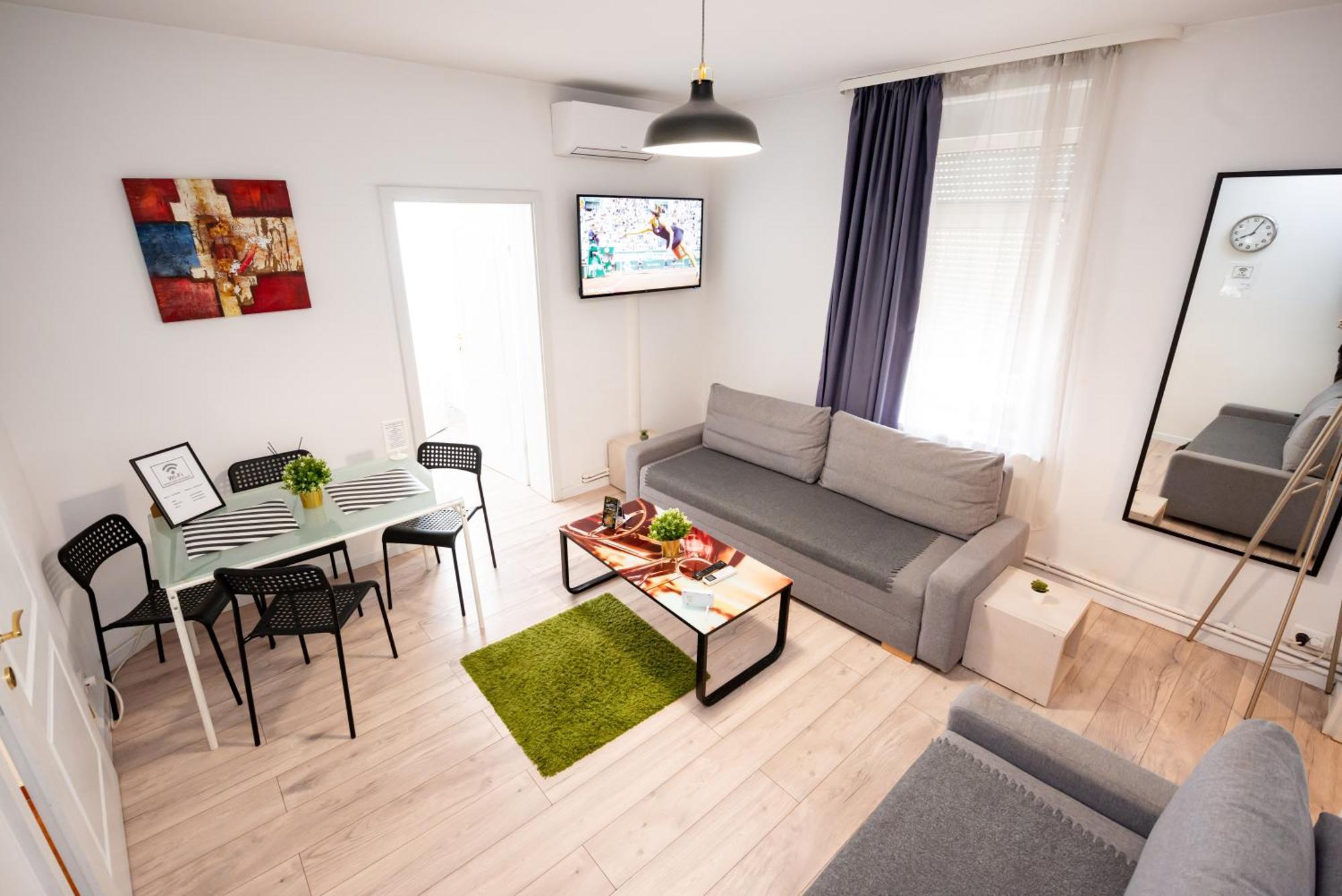 בוקרשט Ideal Accommodation Unirii Square מראה חיצוני תמונה