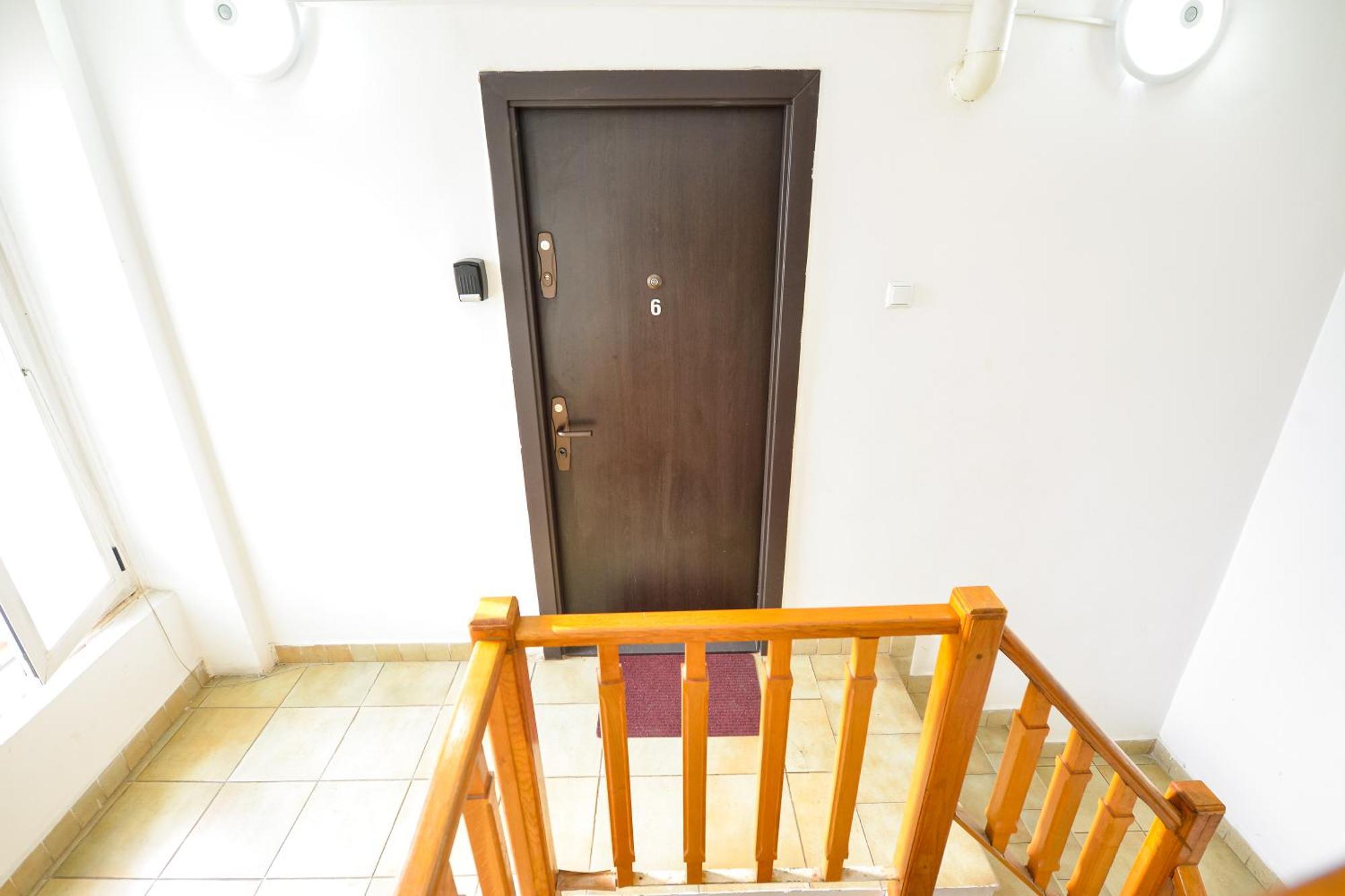 בוקרשט Ideal Accommodation Unirii Square מראה חיצוני תמונה