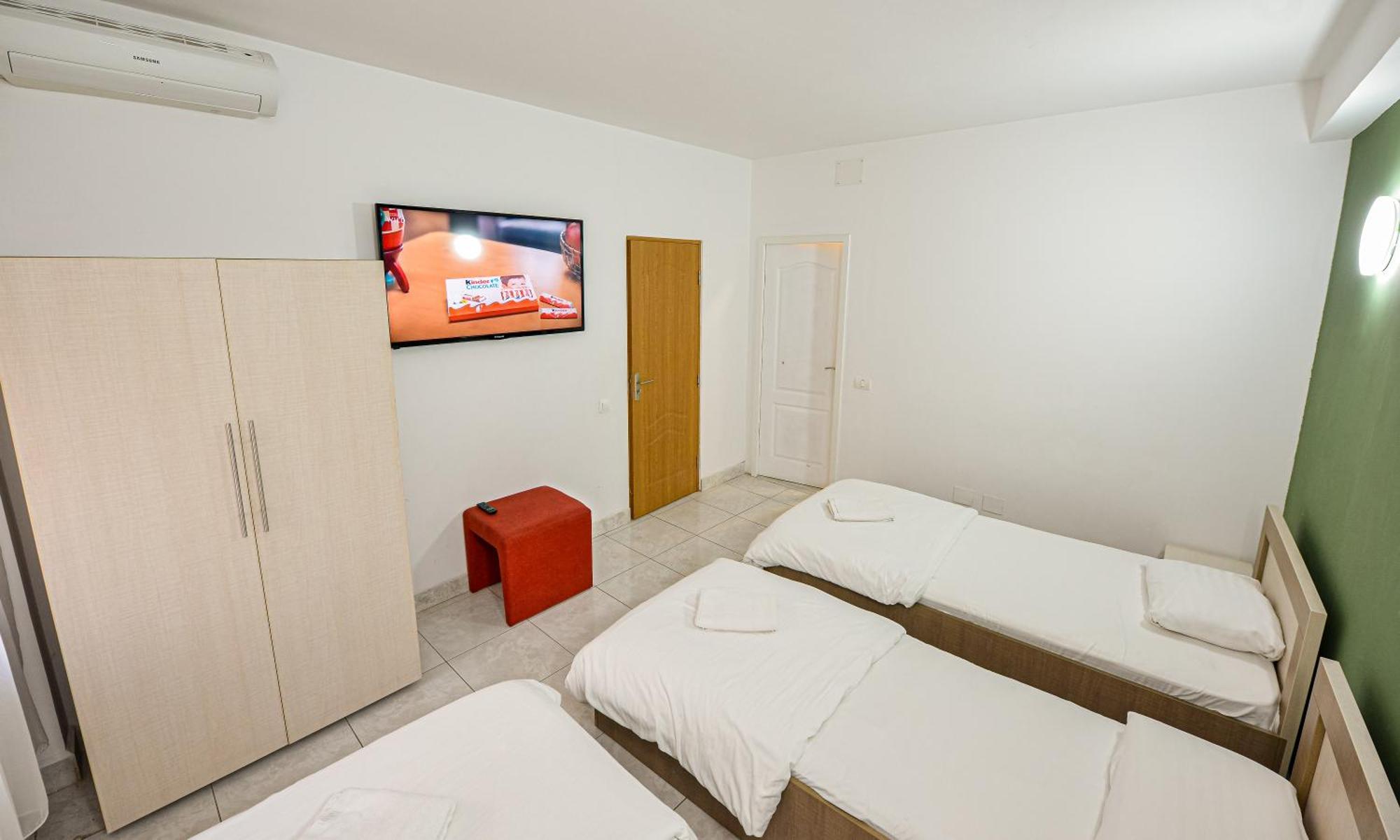 בוקרשט Ideal Accommodation Unirii Square מראה חיצוני תמונה
