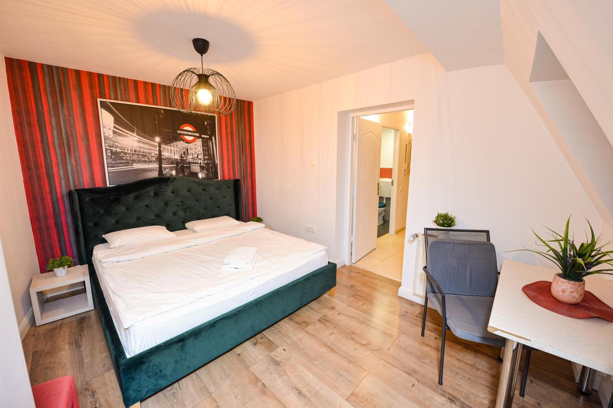 בוקרשט Ideal Accommodation Unirii Square מראה חיצוני תמונה